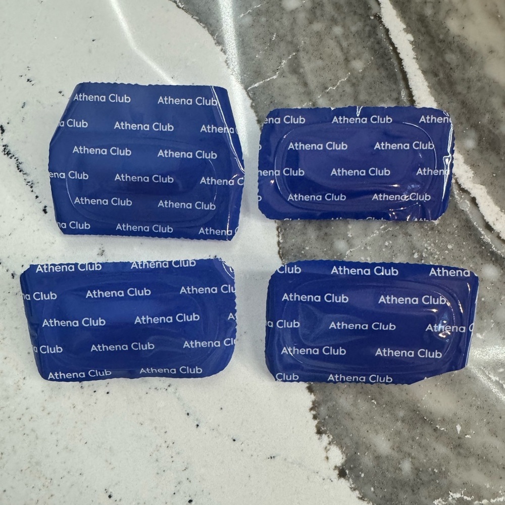 Athena‎ club 4 razor refills